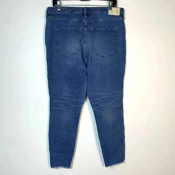 Everlane The Vintage Skinny Jean Size 32 Ankle Raw Hem 4 Buttons Shaping - Picture 4 of 13